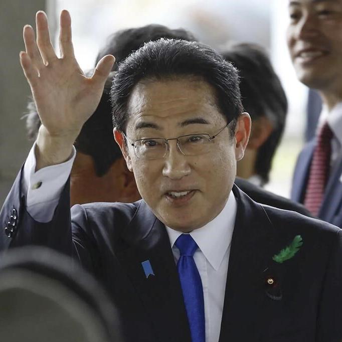 Japan police say flaws in basic security allowed attacker to throw pipe bomb at prime minister